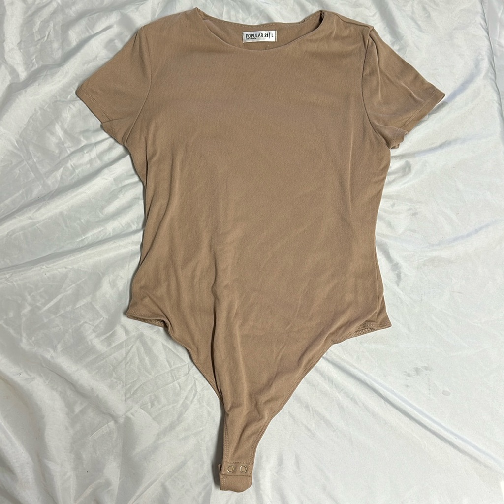 Popular 21 Womens Body Suit Size Large